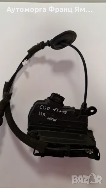 825002104R ЗАДНА ДЯСНА БРАВА ЗА RENAULT CLIO 2013-2019г., снимка 1