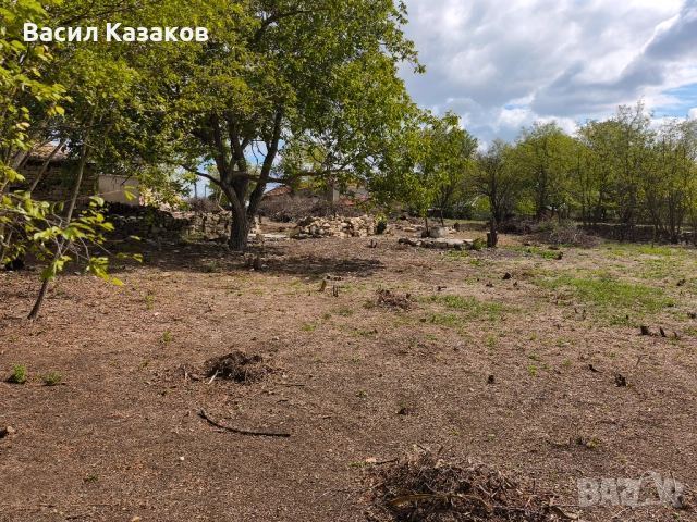 УПИ 2440кв.м. с. Момчилово с ток и вода, снимка 8 - Парцели - 52636714