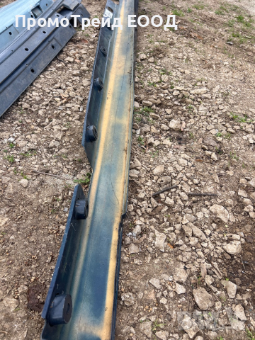 Пластмасов ляв праг Мерцедес S klasa W221 Mercedes , снимка 2 - Части - 44837175