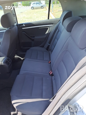 VW Golf 5  1.9 TDI 105 к.с., снимка 7 - Автомобили и джипове - 52791989