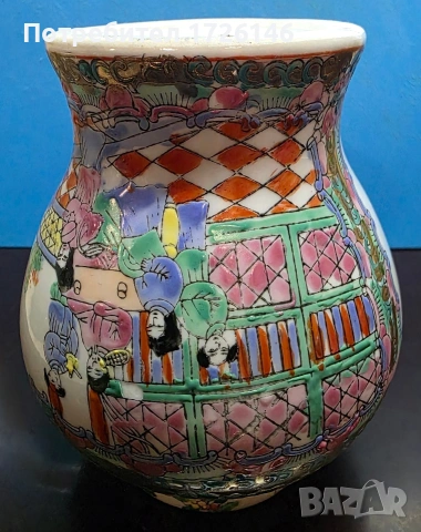 Декоративна китайска порцеланова ваза стил Famille Rose 2 броя– релефна декорация, 14 см, снимка 14 - Декорация за дома - 53778040