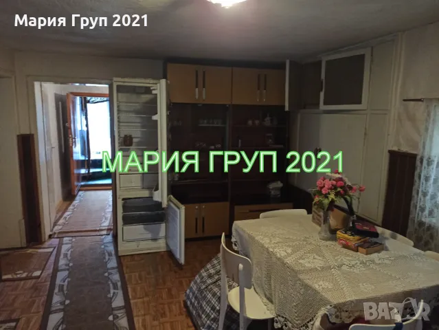 !!!ТОП ОФЕРТА!!!Продавам Двуетажна Къща с Три Гаража в село Черна Гора община Чирпан!!!, снимка 12 - Къщи - 49856966