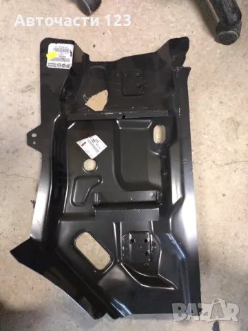 ЧИСТО НОВ ОРИГИНАЛЕН ПАНЕЛ ЗАДЕН ЗА DUCATO JUMPER BOXER