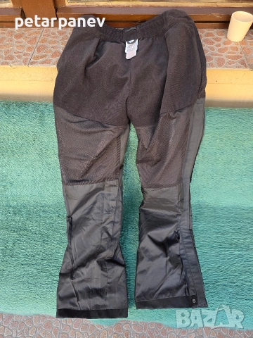 Зимен дамски туристически панталон Quechua - 40 размер, снимка 3 - Спортни дрехи, екипи - 51361494
