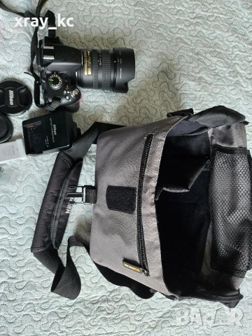 Nikon D3200 + 18-70 DX / само 1858 кадъра / 2 батерии / чанта – като нов, снимка 11 - Фотоапарати - 53753666