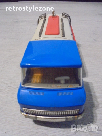 № 8523 Стара детска играчка – камион цистерна „НАФТА“, снимка 5 - Други ценни предмети - 53785849