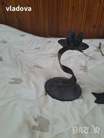 Свещници от ковано желязо , снимка 3 - Антикварни и старинни предмети - 51480606