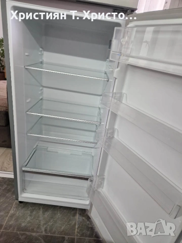 Хладилник с горна камера Electrolux, снимка 3 - Хладилници - 53752893