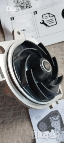 Продавам водна помпа Opel Zafira B 1.9 120к.с.