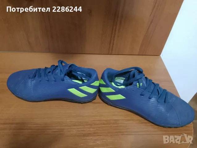 Детски футболни стоножки Адидас 35 номер, снимка 5 - Футбол - 56246599