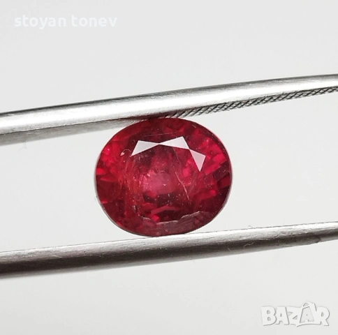Рядък Ненагряван Сертифициран Рубин 3.18 карата от Уинза, Танзания – Истинско Съкровище! 