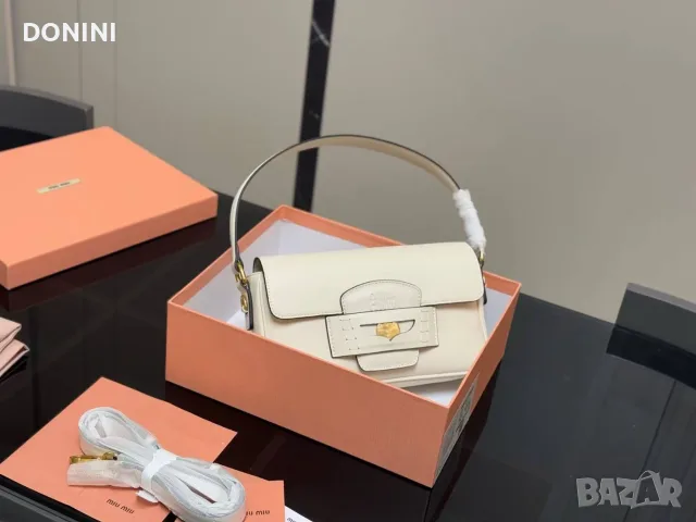 Miu Miu Penny дамска чанта от естествена кожа, снимка 3 - Чанти - 55894348