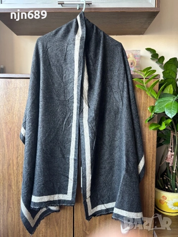 Двулицев шал от кашмир, снимка 2 - Шалове - 53771477