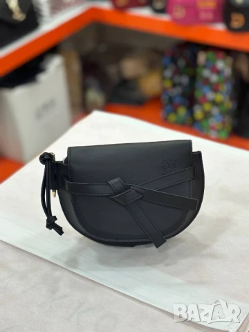 чанти loewe, снимка 16 - Чанти - 50741650