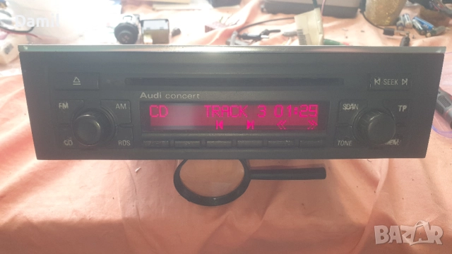 Audi CD радио с известен код, снимка 3 - Аксесоари и консумативи - 52396773
