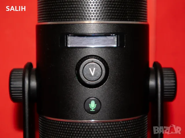 Razer Seiren Pro RZ05-0132 Silver Edition Студиен Микрофон XLR USB Гейминг Стрийминг, снимка 10 - Микрофони - 55877034