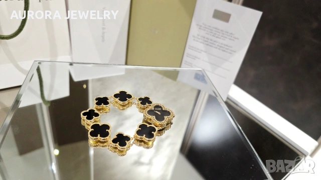 Van Cleef & Arpels VCA Black Onyx Alhambra Дамски Часовник, снимка 14 - Дамски - 53124945