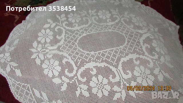 Покривки за маса  плетени на една кука