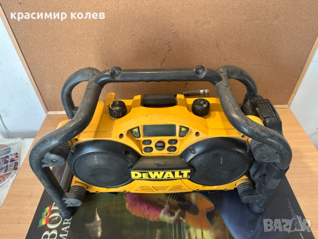строително радио "DEWALT DC011"