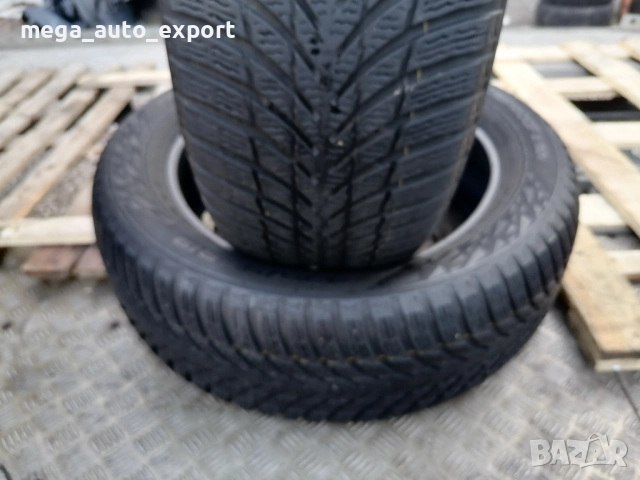 2 бр. Nokian 235/55R19 DOT 1823, снимка 2 - Гуми и джанти - 52698456