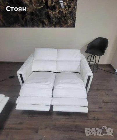 Бял кожен комплект дивани тройка и двойка с релаксиращ механизъм, снимка 9 - Дивани и мека мебел - 42422381