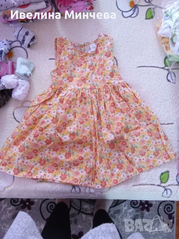 Рокли за момиче размер 98, снимка 11 - Детски рокли и поли - 50970296