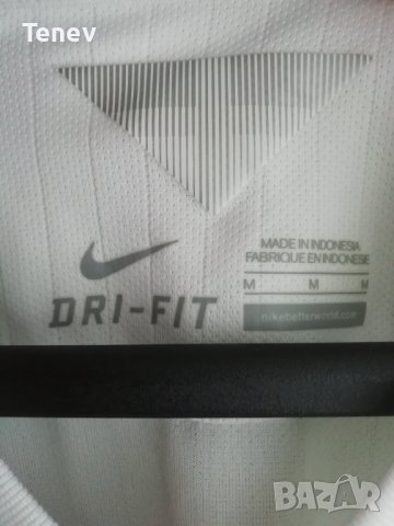 Англия оригинална футболна тениска фланелка размер М England Nike , снимка 5 - Тениски - 41513717