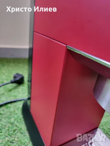 Кафемашина с ръкохватка Делонги DeLonghi Dedica EC685W Червена, снимка 3 - Кафемашини - 56192691
