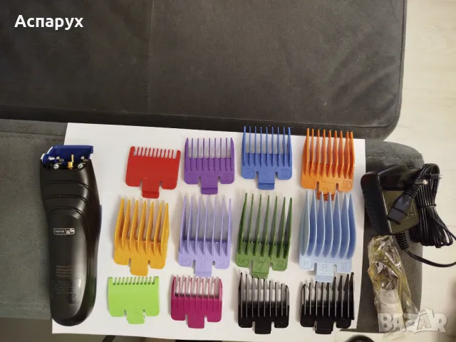 Зарядно, приставки и работеща машинка без глава за подстригване Уохъл Wahl color pro cordless, снимка 2 - Машинки за подстригване - 48114883