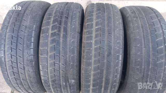 Гуми Roadstone alpin, снимка 2 - Гуми и джанти - 52938009