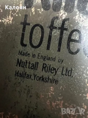 Метална кутийка от бонбони с кучета английска отигинална, снимка 6 - Колекции - 48362878