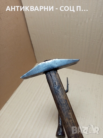 Комплект Соц Стари Ръчно Ковани Наковалня И Чукче Чук За Клепане На Коси. , снимка 10 - Антикварни и старинни предмети - 52697488