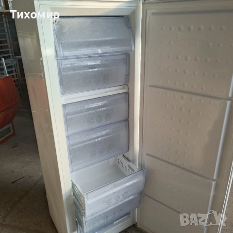 Вертикален фризер Beko, снимка 3 - Фризери - 52424475