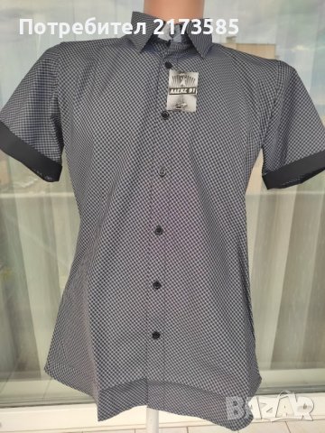 Продавам мъжка риза с къс ръкав на ситно каре