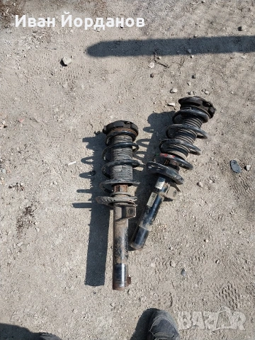 Golf 5/ Golf 6 предни амортисьори с пружини