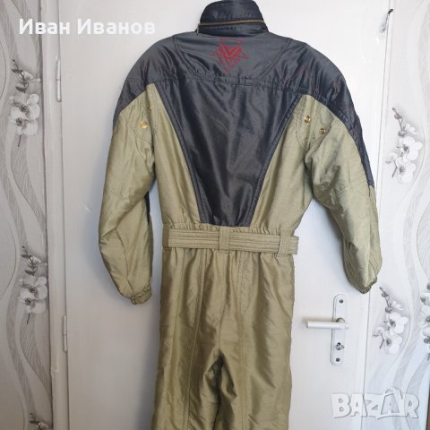 Descente  Ски костюм/гащеризон размер М , снимка 10 - Зимни спортове - 39620759