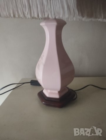 порцеланова настолна лампа, снимка 5 - Настолни лампи - 41841736