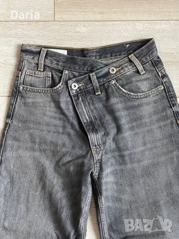 Дамски дънки в тъмносив цвят (Zara), снимка 2 - Дънки - 55875475