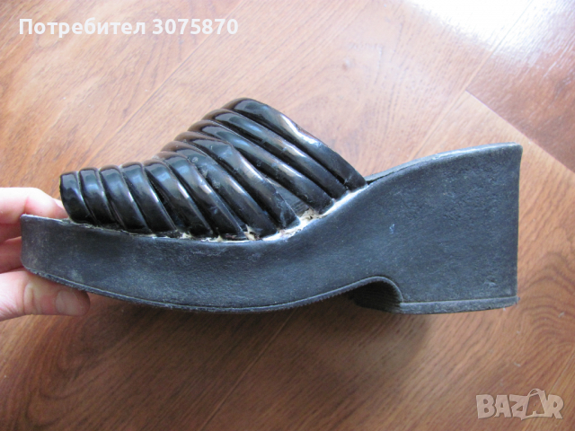 Чехли - 7 лв.