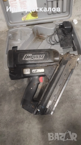 Пистолет за пирони, снимка 7 - Куфари с инструменти - 52919487