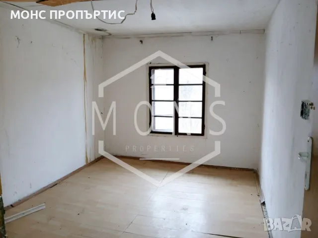 Двуетажна къща с двор за продажба  в гр. Златарица , обл. Велико Търново , снимка 6 - Къщи - 48813054