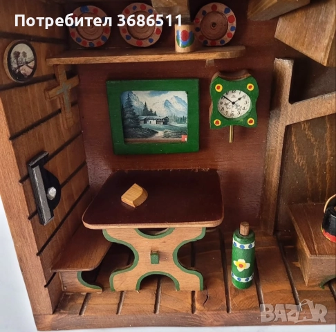 Дървена стая с вградени миниатюри, снимка 4 - Антикварни и старинни предмети - 52681534