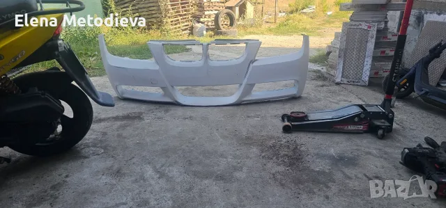 BMW e90 заден капак с стопове 60€ предна броня 70€, снимка 3 - Части - 56222518