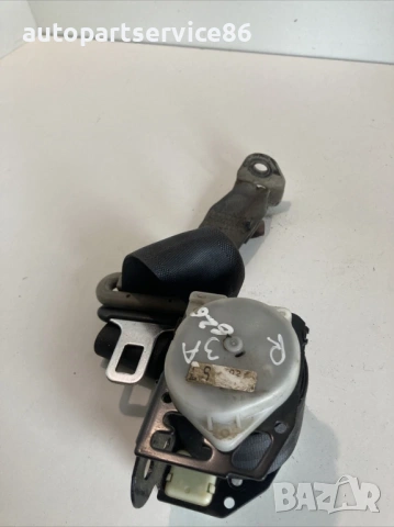 Заден десен колан за седалка за Mazda 626 2.0 TDI Estate (2001), снимка 2 - Части - 53699752