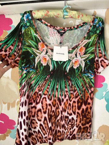 Desigual нпва тениска с етикет,М размер, снимка 5 - Тениски - 40572085