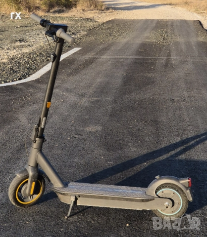 Електрически скутер Segway Ninebot Max G30D , снимка 2 - Друга електроника - 51751156
