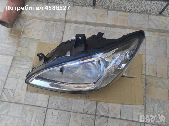 Ляв фар за Мерцедес Вито W639, снимка 2 - Части - 51724510