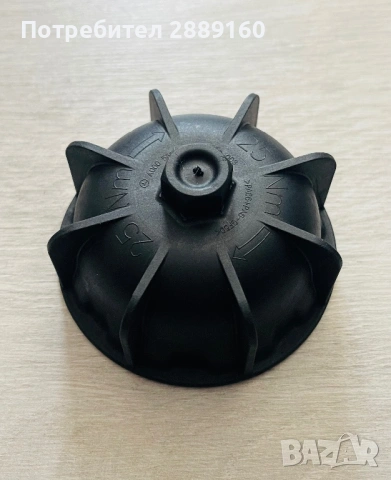 Оригинален ключ за сваляна капачки на джанти Mercedes AMG