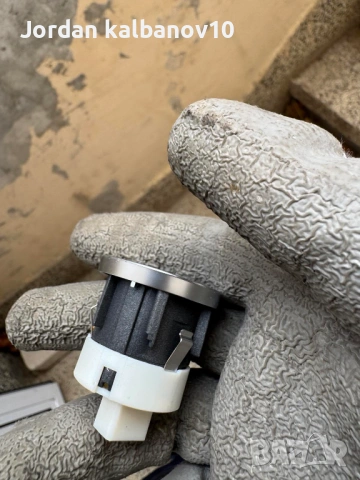 Старт/Стоп Start/Stop бутон за Range Rover Evoque само за 30Eur. bj32-14C376-AA, снимка 3 - Части - 53398560