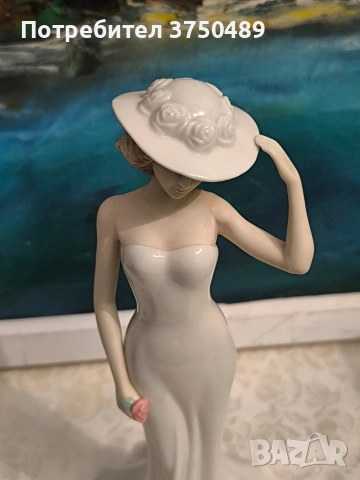 Фигурка на елегантна дама , снимка 5 - Колекции - 53841348